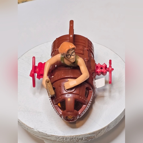 Atlantis McDonalds Happy Meal Toy Milo Thatch in Subpod - Picture 2 of 11